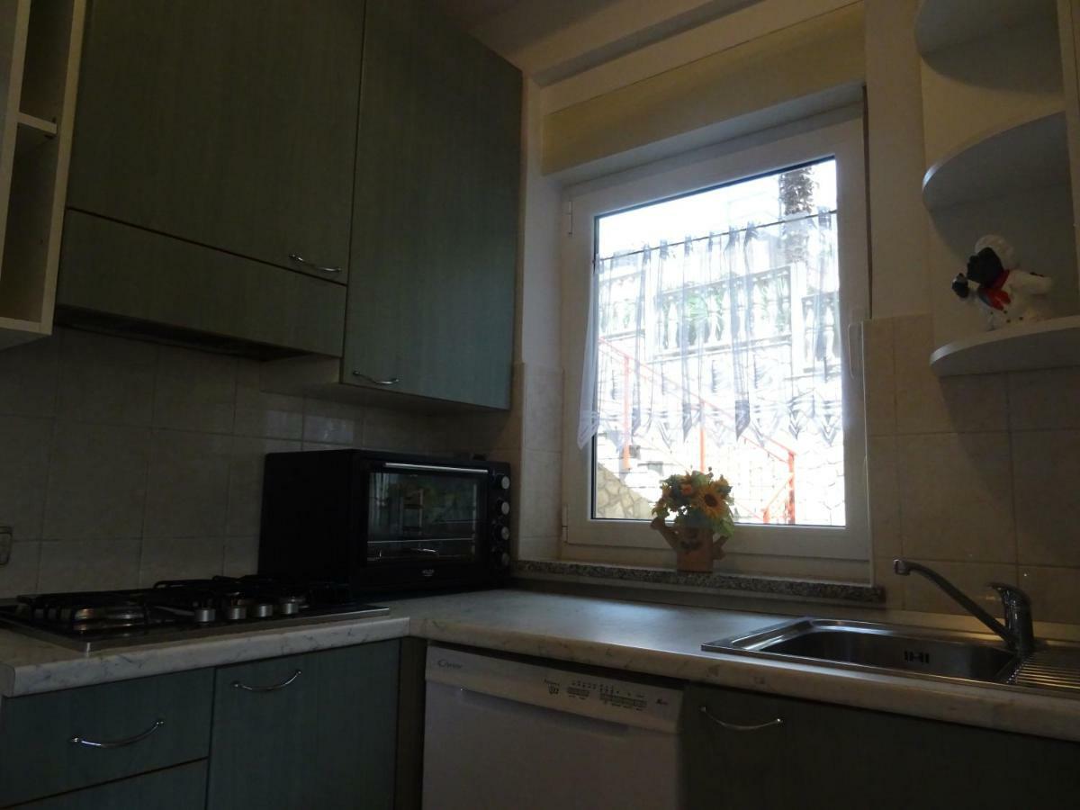 Ferienwohnung Apartman Iris S Terasom Rijeka Exterior foto